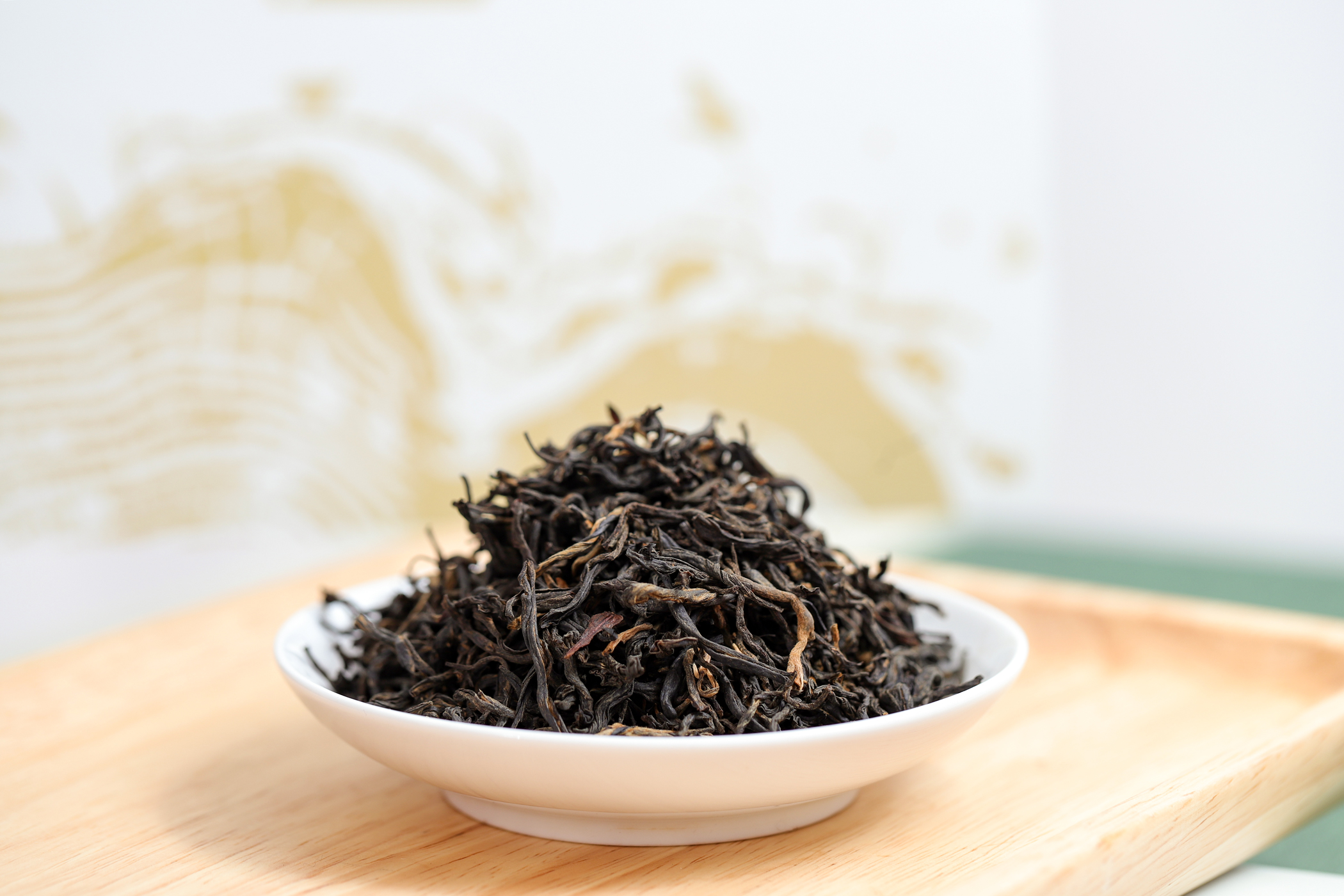 藏茶不同品种有什么区别(同样是黑茶，藏茶和普洱茶有什么不同？)