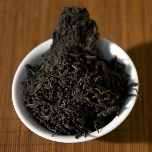 购买安化黑茶(安化黑茶有几个品种？值得买的安化黑茶品牌有哪些？)