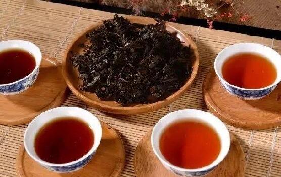 安化黑茶 纯料(安化黑茶每年的出产量非常大，市场上却找不到这样特别的纯料茶作)