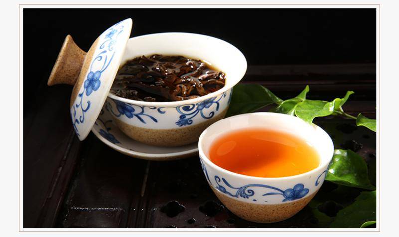 正山小种端茶啥意思(广州唯一米其林二星餐厅，真的值得吃吗？)